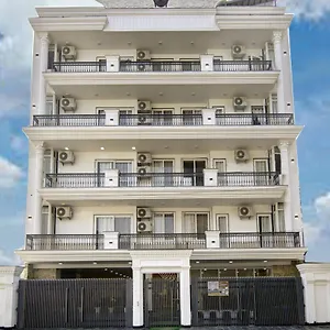 Anandam Club House Aparthotel