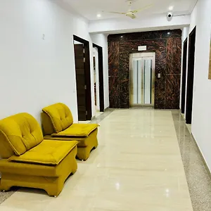 Zen - Golf Course Road Otel